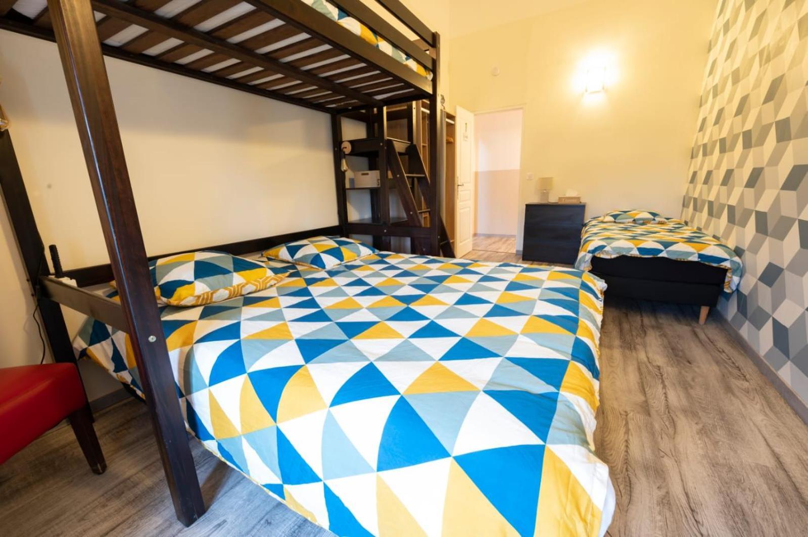L'Entre Deux Vignes Bed & Breakfast Brizambourg Bagian luar foto